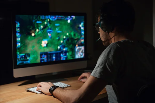 Gaming Online